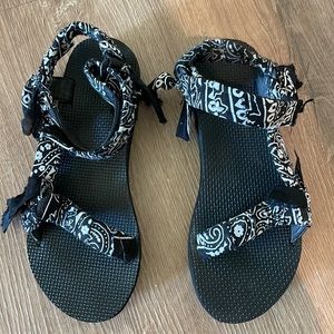 Arizona Love Trekky Bandana Sandals, size 39